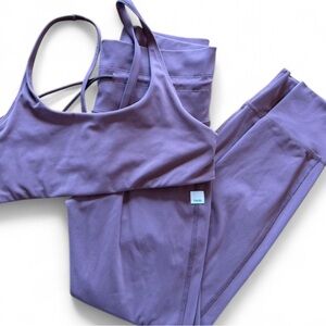 Vuori Sports Bra and Leggings Set
